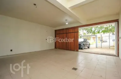 Casa com 4 quartos à venda na rua doutor prudente de moraes, 374, chácara das pedras, porto alegre, 374 m2 por r$ 1.550.000