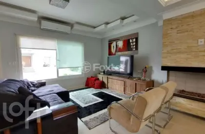 Casa em condomínio fechado com 3 quartos à venda na rua eroni soares machado, 300, hípica, porto alegre, 157 m2 por r$ 901.000