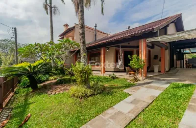 Casa em condomínio fechado com 3 quartos à venda na rua pitangueiras, 169, são lucas, viamão, 167 m2 por r$ 850.000