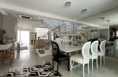 Casa com 3 quartos à venda na rua doutor joão carlos barom maurer, 100, córrego grande, florianópolis, 199 m2 por r$ 1.890.000