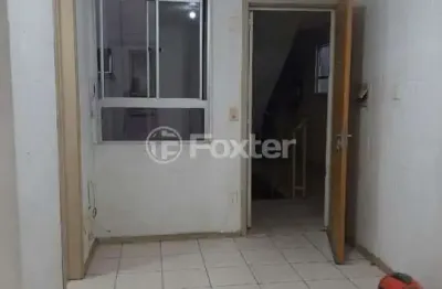 Apartamento com 2 quartos à venda na rua josé barcellos garcia, 40, rubem berta, porto alegre, 37 m2 por r$ 130.000