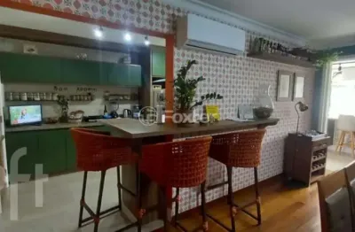 Apartamento com 3 quartos à venda na rua baronesa do gravataí, 1124, menino deus, porto alegre, 167 m2 por r$ 1.200.000