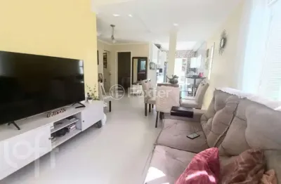 Casa com 2 quartos à venda na rua elmo born, 61, hípica, porto alegre, 76 m2 por r$ 449.000