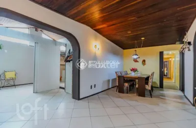 Casa com 3 quartos à venda na rua fernando borba, 219, ipanema, porto alegre, 191 m2 por r$ 690.000