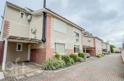 Casa em condomínio fechado com 3 quartos à venda na rua augusto attílio giordani, 87, são sebastião, porto alegre, 149 m2 por r$ 753.000
