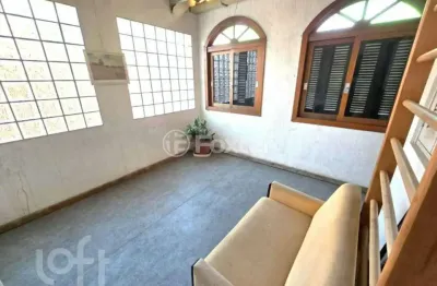 Casa com 3 quartos à venda na rua antenor lemos, 56, menino deus, porto alegre, 148 m2 por r$ 990.000