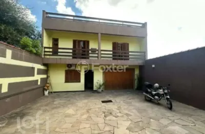 Casa com 4 quartos à venda na rua monte bonito, 32, jardim floresta, porto alegre, 200 m2 por r$ 1.200.000