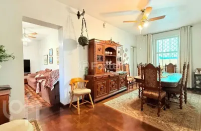 Casa com 5 quartos à venda na rua doutor oscar bittencourt, 318, menino deus, porto alegre, 297 m2 por r$ 1.349.900