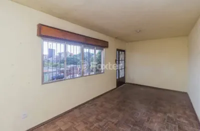 Casa com 3 quartos à venda na avenida circular, 333, vila jardim, porto alegre, 139 m2 por r$ 650.000