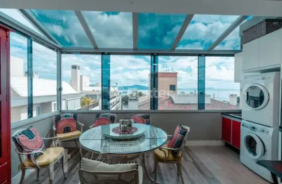 Apartamento com 2 quartos à venda na rua pedro alexandrino, 35, cachoeira do bom jesus, florianópolis, 123 m2 por r$ 990.000