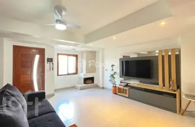 Casa com 4 quartos à venda na rua carlos frederico albers, 30, espírito santo, porto alegre, 191 m2 por r$ 640.000