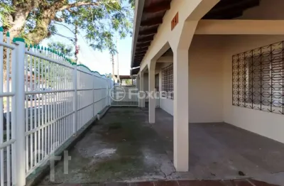 Casa com 3 quartos à venda na rua dos canários, 74, igara, canoas, 234 m2 por r$ 400.000