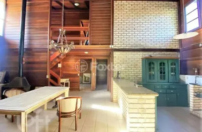 Casa com 4 quartos à venda na servidão antonio carlos rodrigues, 67, campeche, florianópolis, 246 m2 por r$ 1.700.000