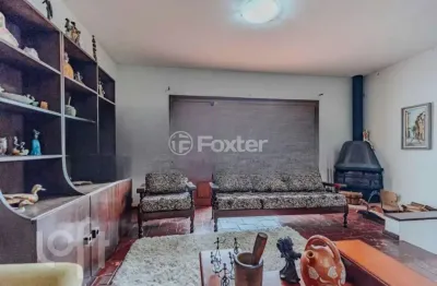 Casa com 3 quartos à venda na rua general jonathas borges fortes, 651, glória, porto alegre, 300 m2 por r$ 630.000