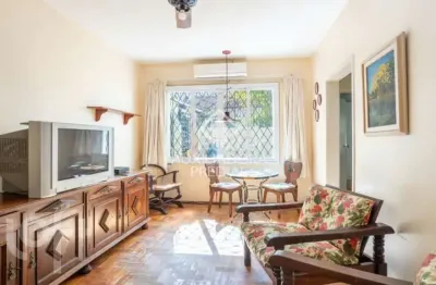 Apartamento com 2 quartos à venda na rua felipe camarão, 686, rio branco, porto alegre, 71 m2 por r$ 500.000