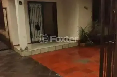 Casa com 2 quartos à venda na avenida valado, 383, vila joão pessoa, porto alegre, 128 m2 por r$ 371.000