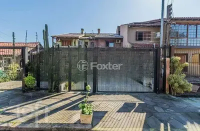 Casa com 3 quartos à venda na rua olécio cavedini, 45, espírito santo, porto alegre, 165 m2 por r$ 640.000