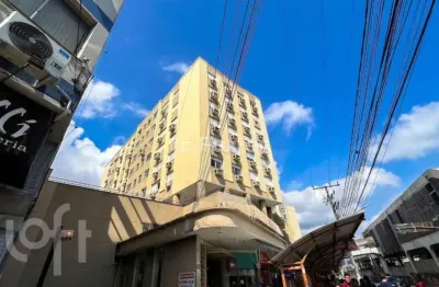 Apartamento com 2 quartos à venda na rua tiradentes, 381, centro, canoas, 77 m2 por r$ 259.000