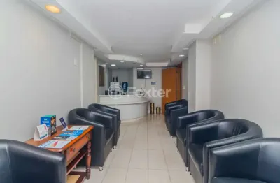 Sala comercial com 4 salas à venda na rua dos andradas, 1727, centro histórico, porto alegre, 113 m2 por r$ 320.000