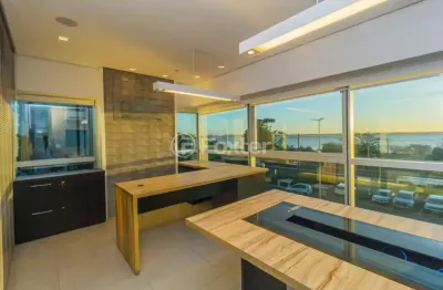 Sala comercial com 3 salas à venda na avenida diário de notícias, 400, cristal, porto alegre, 56 m2 por r$ 720.000