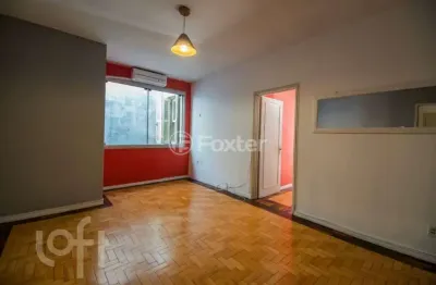 Apartamento com 3 quartos à venda na rua santo antônio, 591, floresta, porto alegre, 88 m2 por r$ 328.000