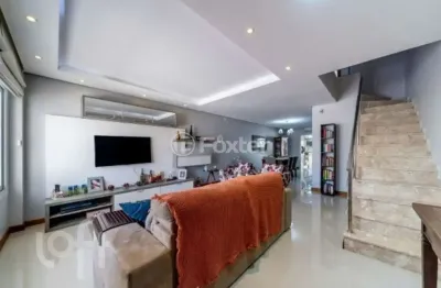 Casa com 3 quartos à venda na rua claudio da silva pinto, 164, espírito santo, porto alegre, 150 m2 por r$ 799.000