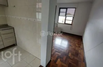 Apartamento com 2 quartos à venda na avenida chuí, 50, cristal, porto alegre, 50 m2 por r$ 248.000