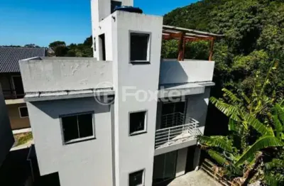 Casa em condomínio fechado com 2 quartos à venda na rua pau de canela, 462, campeche, florianópolis, 120 m2 por r$ 750.000