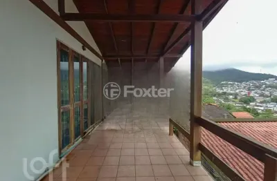 Casa com 5 quartos à venda na servidão belo horizonte, 192, monte verde, florianópolis, 213 m2 por r$ 1.277.600