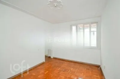 Apartamento com 2 quartos à venda na rua vinte de setembro, 437, azenha, porto alegre, 56 m2 por r$ 209.000