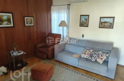 Casa com 3 quartos à venda na rua líbia, 346, vila ipiranga, porto alegre, 230 m2 por r$ 900.000