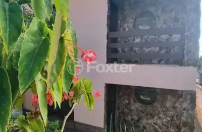 Casa com 2 quartos à venda na rua santa terezinha, 444, nossa senhora das graças, canoas, 100 m2 por r$ 650.000