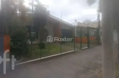 Casa com 3 quartos à venda na rua gaston englert, 215, vila ipiranga, porto alegre, 120 m2 por r$ 1.010.000