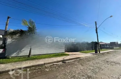 Casa com 4 quartos à venda na rua uruguai, 593, zona norte, capão da canoa, 340 m2 por r$ 2.130.000