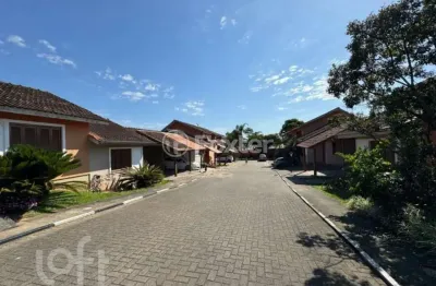 Casa em condomínio fechado com 2 quartos à venda na rua pampa, 210, sítio gaúcho, gravataí, 58 m2 por r$ 270.000