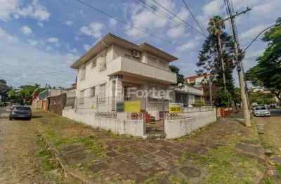 Casa com 4 quartos à venda na rua paissandu, 358, partenon, porto alegre, 243 m2 por r$ 1.380.000