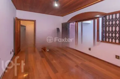 Casa com 4 quartos à venda na rua doutor joão simplício alves de carvalho, 527, vila ipiranga, porto alegre, 359 m2 por r$ 1.900.000