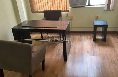 Sala comercial com 1 sala à venda na rua vigário josé inácio, 566, centro histórico, porto alegre, 17 m2 por r$ 100.000