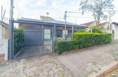 Casa com 4 quartos à venda na rua júlio lopes dos santos sobrinho, 187, santa tereza, porto alegre, 175 m2 por r$ 569.000