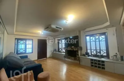 Casa com 5 quartos à venda na rua regente feijó, 81, centro, canoas, 150 m2 por r$ 1.100.000