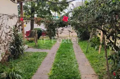 Casa com 2 quartos à venda na rua master, 105, rubem berta, porto alegre, 100 m2 por r$ 334.000