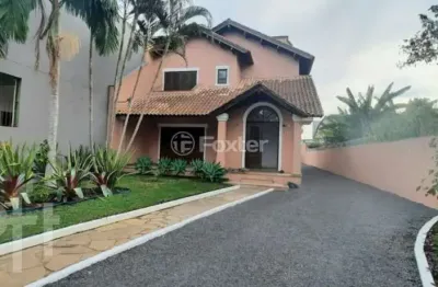 Casa com 5 quartos à venda na rua atílio supertti, 87, vila nova, porto alegre, 283 m2 por r$ 1.510.000