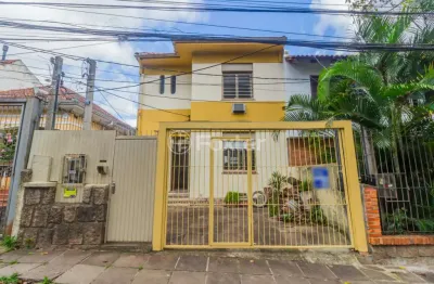 Casa com 4 quartos à venda na rua zamenhoff, 135, são joão, porto alegre, 190 m2 por r$ 900.000