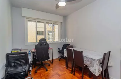 Apartamento com 3 quartos à venda na rua professor álvaro alvim, 450, rio branco, porto alegre, 60 m2 por r$ 253.800