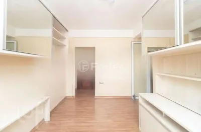 Apartamento com 3 quartos à venda na avenida borges de medeiros, 1042, centro histórico, porto alegre, 82 m2 por r$ 280.000