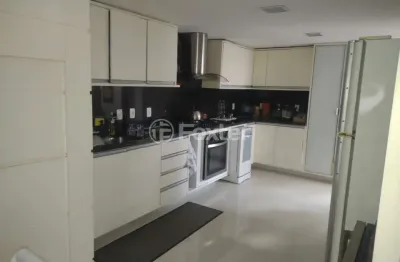 Casa em condomínio fechado com 3 quartos à venda na rua gilberto laste, 141, santa tereza, porto alegre, 250 m2 por r$ 1.490.000