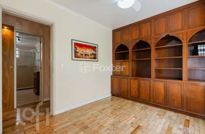 Apartamento com 3 quartos à venda na avenida independência, 680, independência, porto alegre, 133 m2 por r$ 750.000