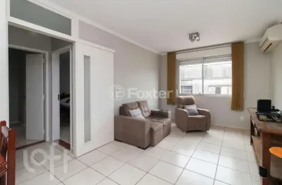 Apartamento com 2 quartos à venda na avenida coronel gastão haslocher mazeron, 65, medianeira, porto alegre, 80 m2 por r$ 350.000