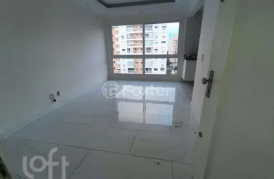 Apartamento com 2 quartos à venda na rua bezerra de menezes, 623, passo da areia, porto alegre, 70 m2 por r$ 599.000