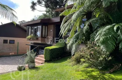 Casa com 3 quartos à venda na rua leopoldo becker, 280, parque das hortênsias, canela, 250 m2 por r$ 1.792.000